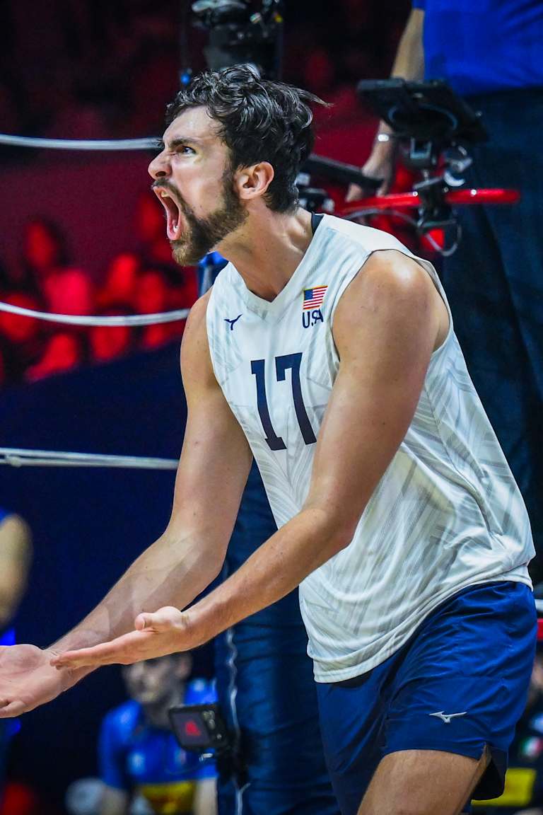 Mighty Hanes fires six aces to lead USA in shutout of world champs Italy