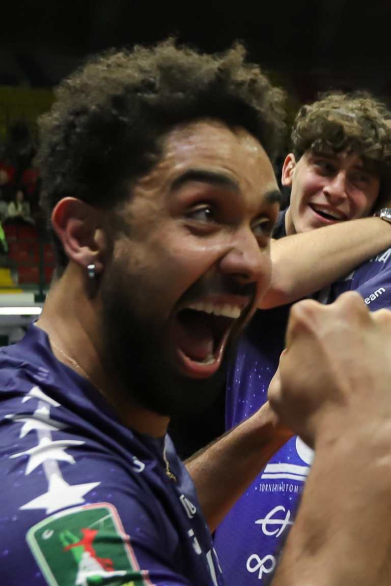 Vero Volley find salvation in thrilling saga, Prisma out, Trentino win regular season