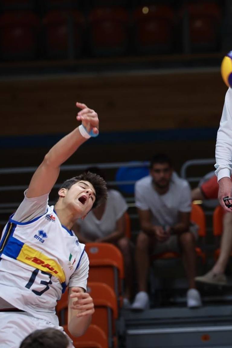 Race for the first boys' U17 world title begins on Saturday in Sofia