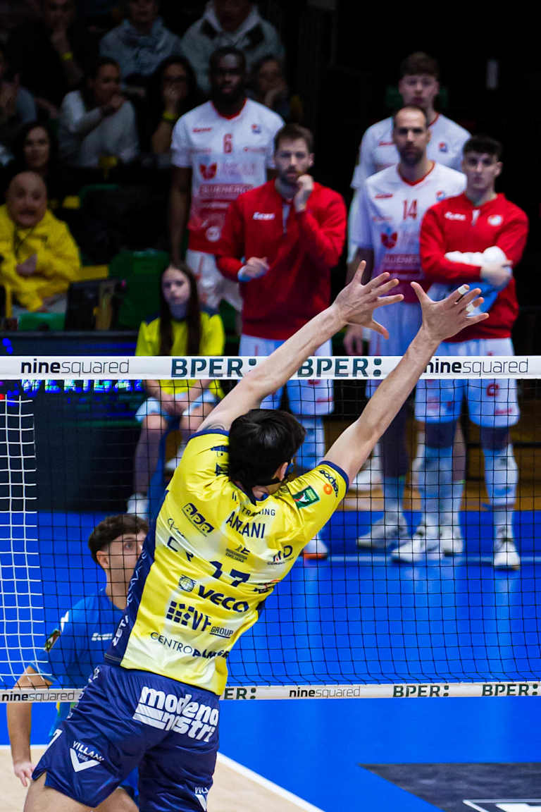 Playoff di pallavolo maschile Superlega 2025/26, Piacenza vola in semifinale: risultato, tabellino e highlights di gara 5 con Modena