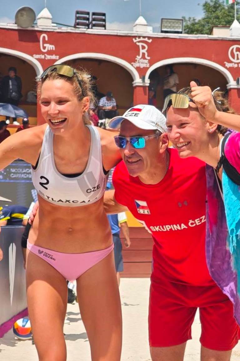 Pavelkova twins conquer Tlaxcala to celebrate first ever Challenge gold