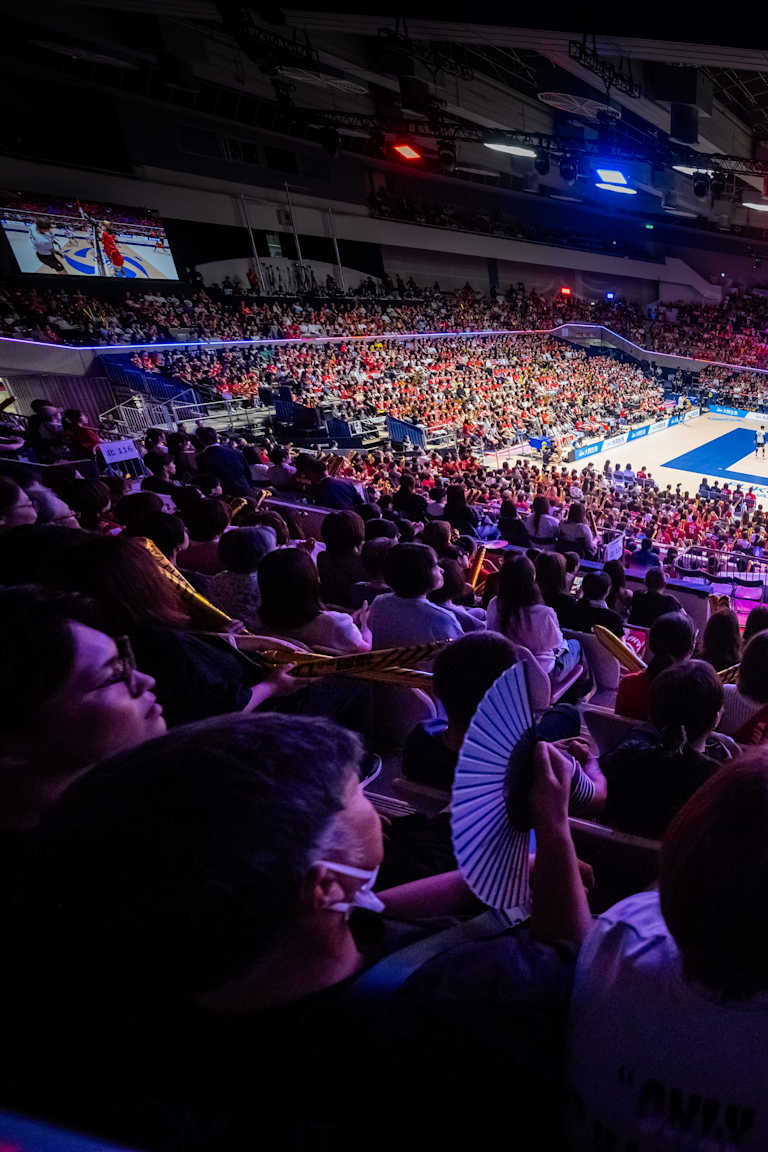 Iran, Korea, Japan off to victorious starts at Asian Champs