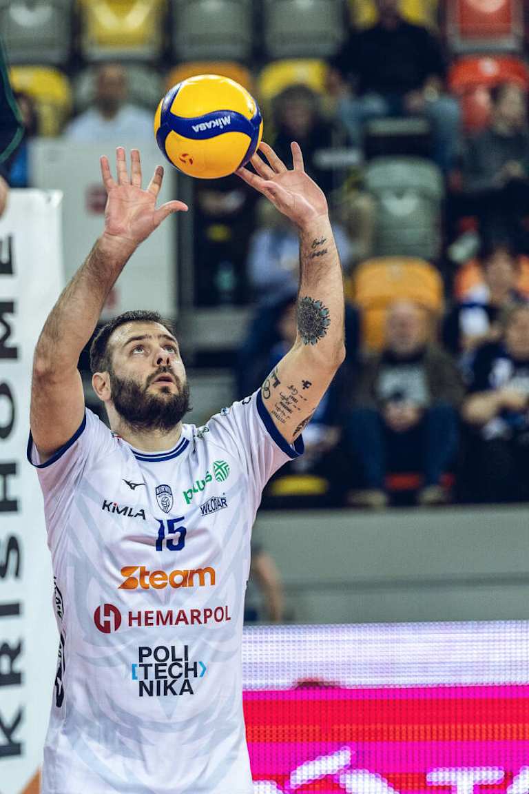 Steam lose to SKRA and dash all hopes of survival