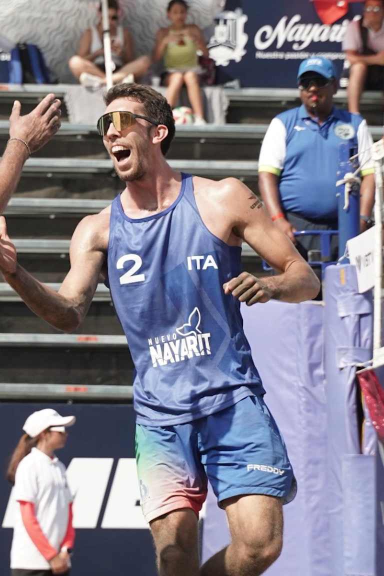 Cottafava & Dal Corso celebrate duo’s first Challenge gold