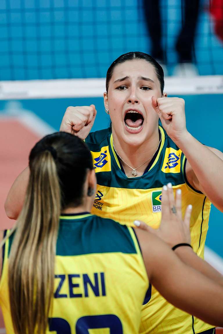 Brazil complete perfect pool campaign ahead of the elimination rounds