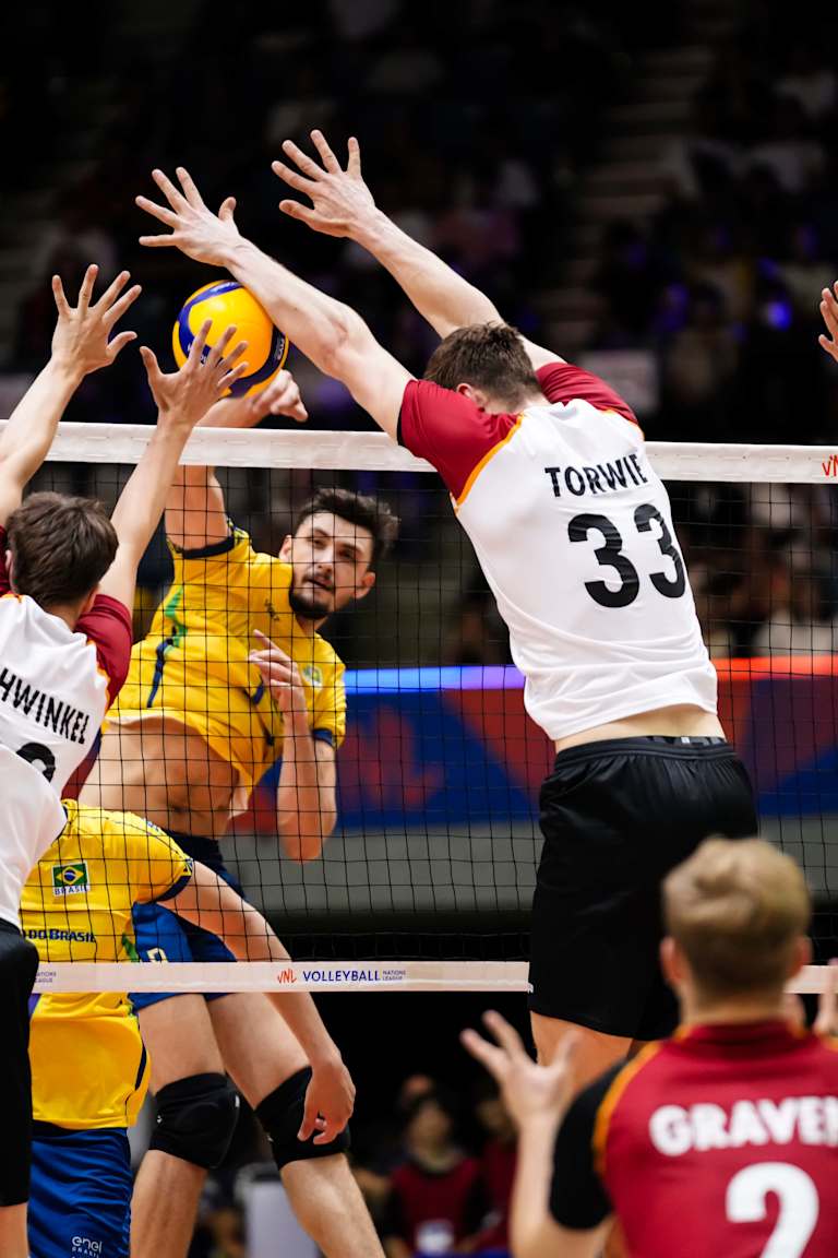 Arthur leads Brazil to win over Germany