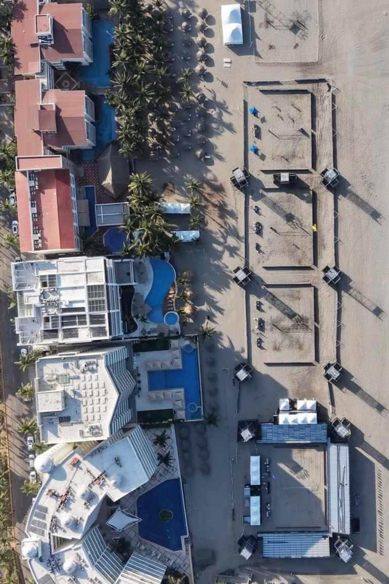 Nemec & Petruf and Bedritis & Rinkevics deliver upsets in Nayarit Challenge main draw openers