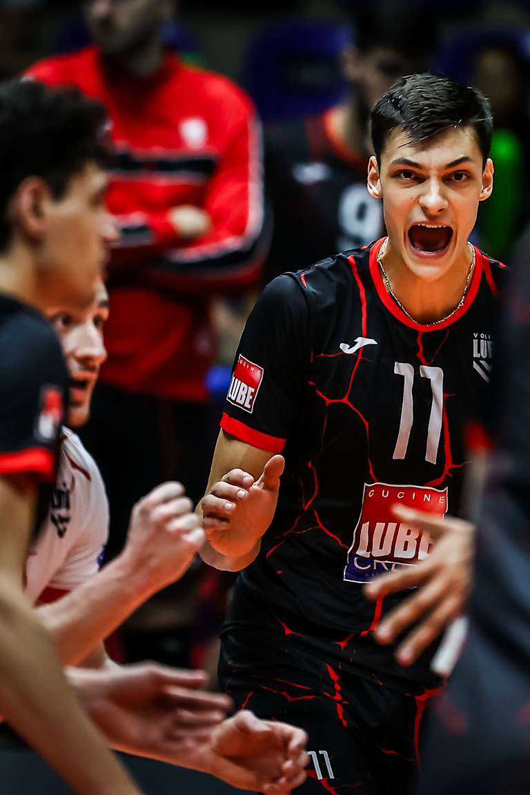 Lube and Sada Cruzeiro claim last semifinal spots in Uberlândia