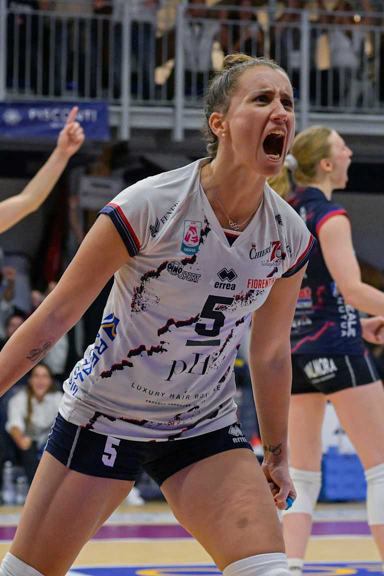 Chieri beat Milano in five-set battle to continue undefeated 