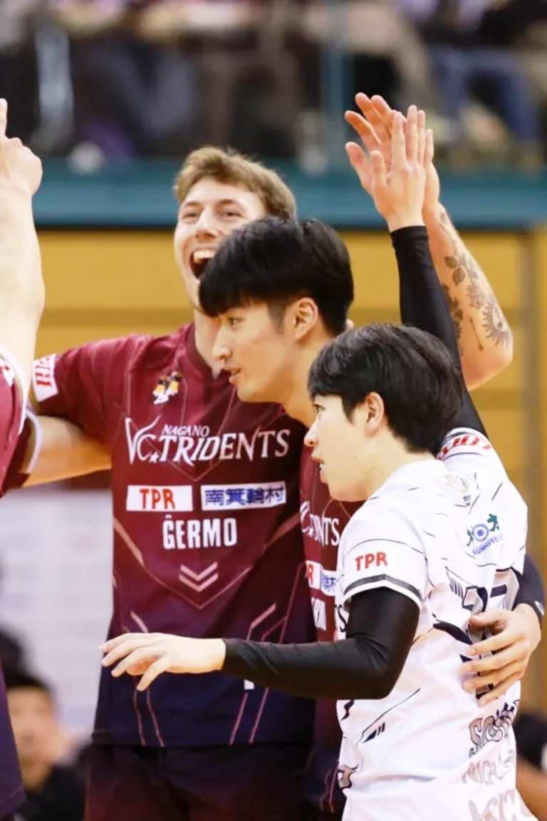 Nagano, Sakai and Hiroshima deliver big upsets in Japan
