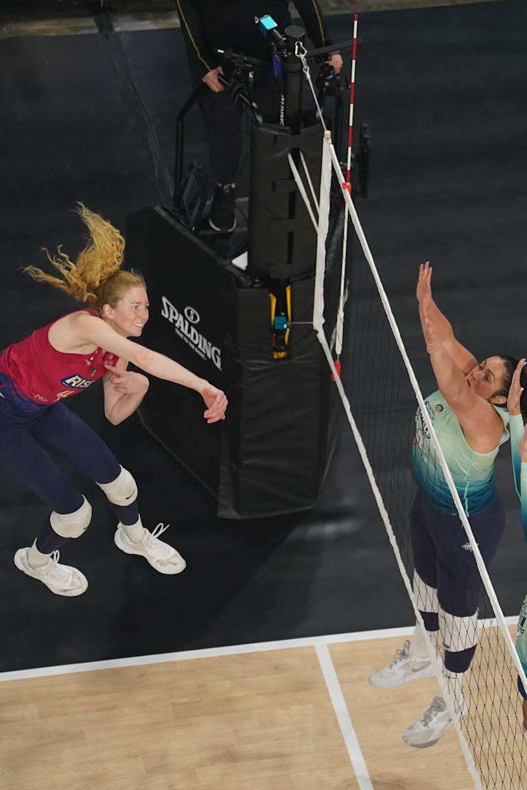 Rise and Thrill meet with an eye on the playoffs