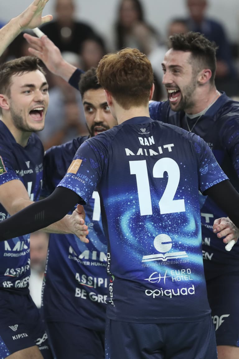 Superlega, gara -3 delle semifinali: Monza allunga la serie, Perugia si porta in vantaggio