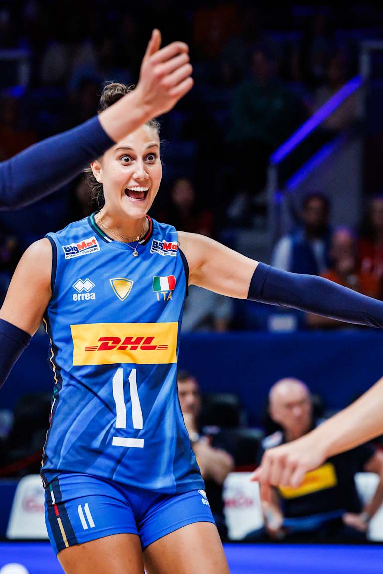 Olympic champs shut out world champs in VNL