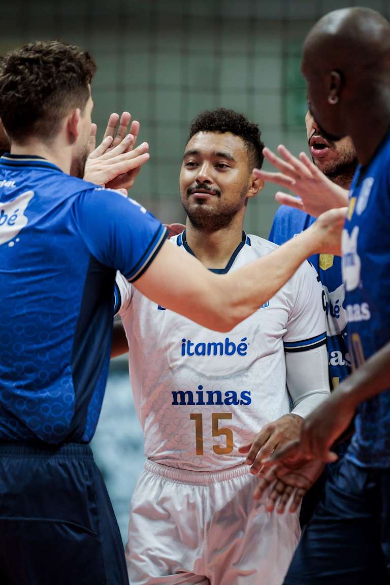 Minas deliver and sweep Praia to finish second