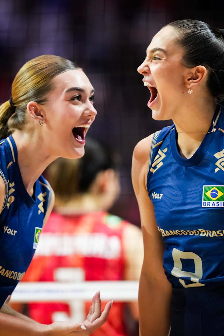 Brasil bate o Japão em Osaka e fica perto das Finais