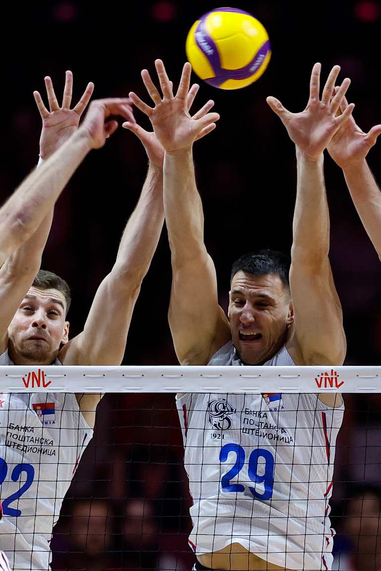 Nedeljkovic puts up his 100th kill block in VNL, while Serbia shut out by Turkiye