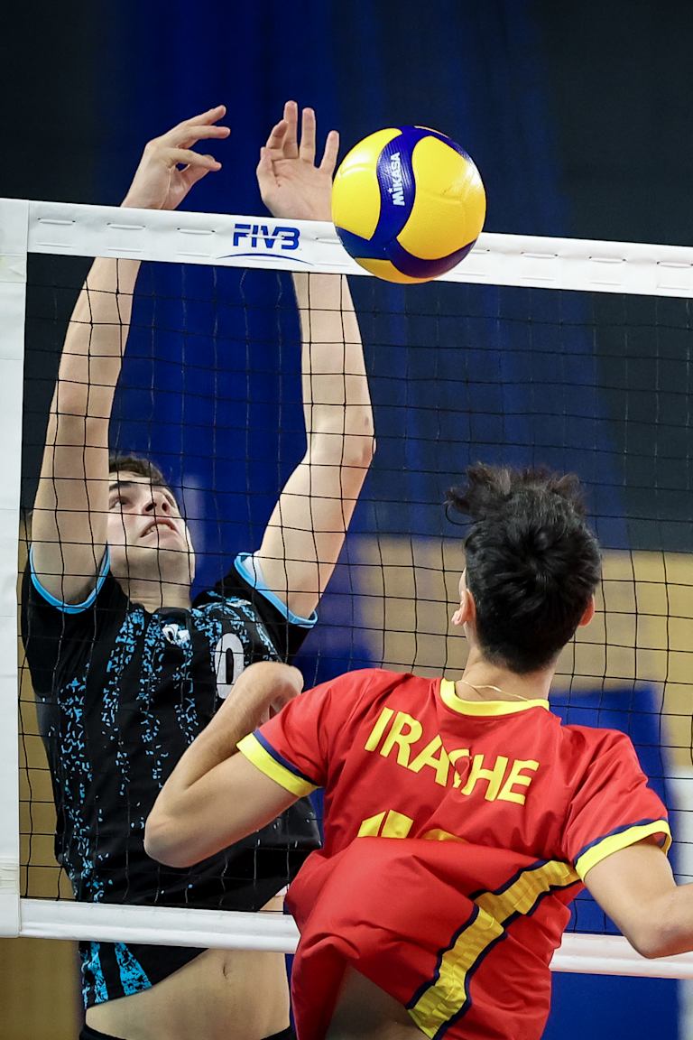 Five-set semifinal battle puts Argentina against Italy in U17 world final