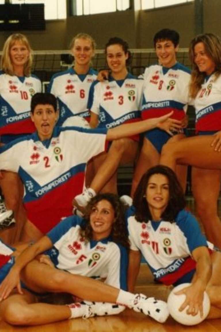 Stile sotto rete: le divise indimenticabili del volley italiano