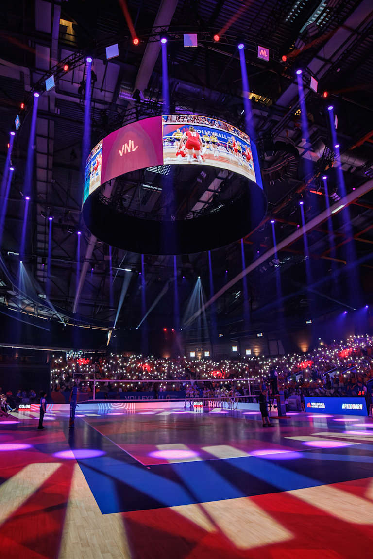 Netherlands beat Czechia to propel Germany to VNL Finals