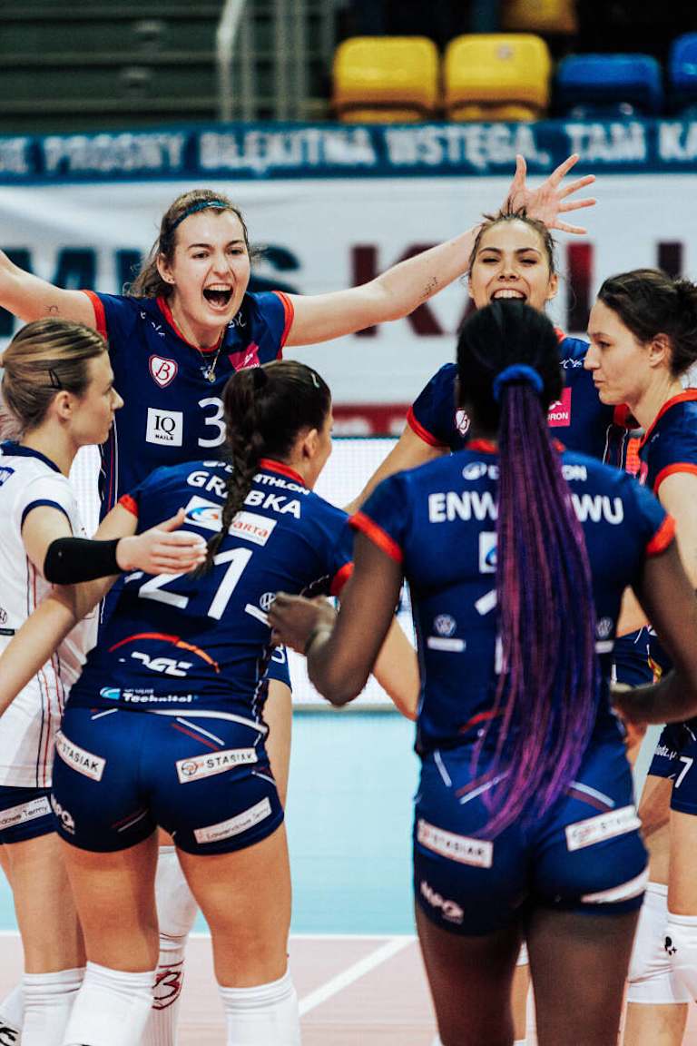 Budowlani and Bielsko-Biała triumph ahead of Monday’s encounter