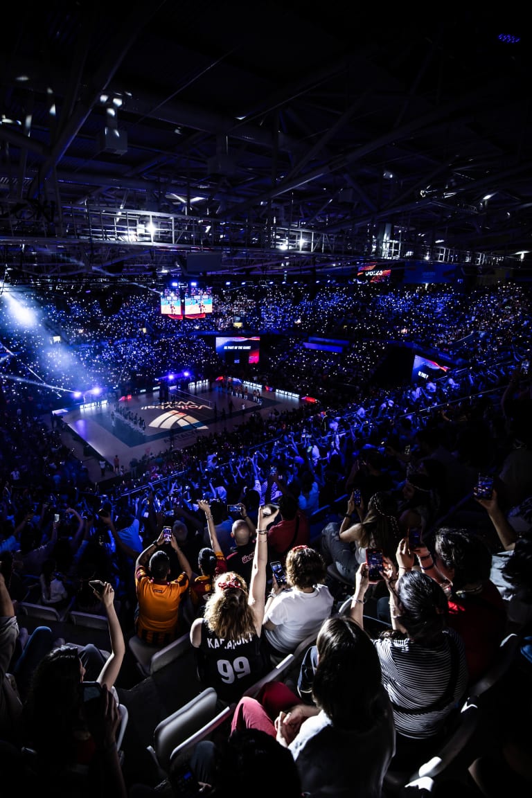 Vargas outscores Antropova, but Italy upset Türkiye