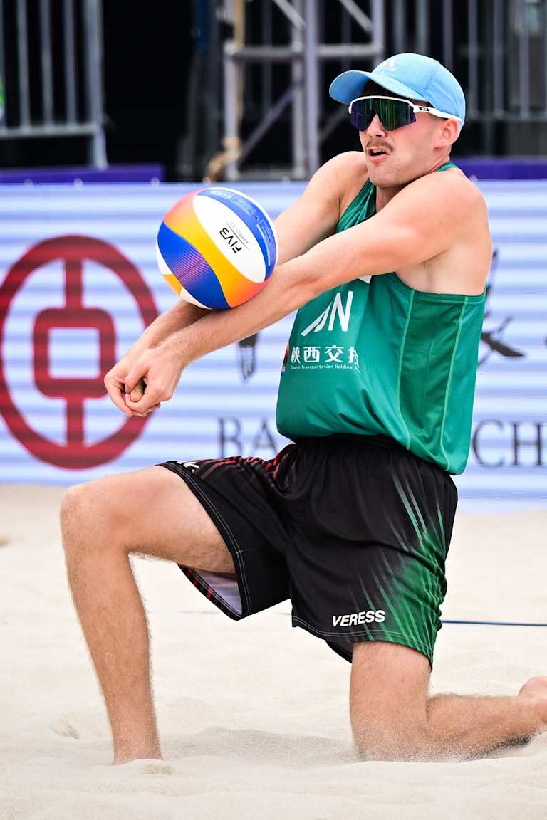 Hungarians go undefeated to the elimination rounds in Shangluo