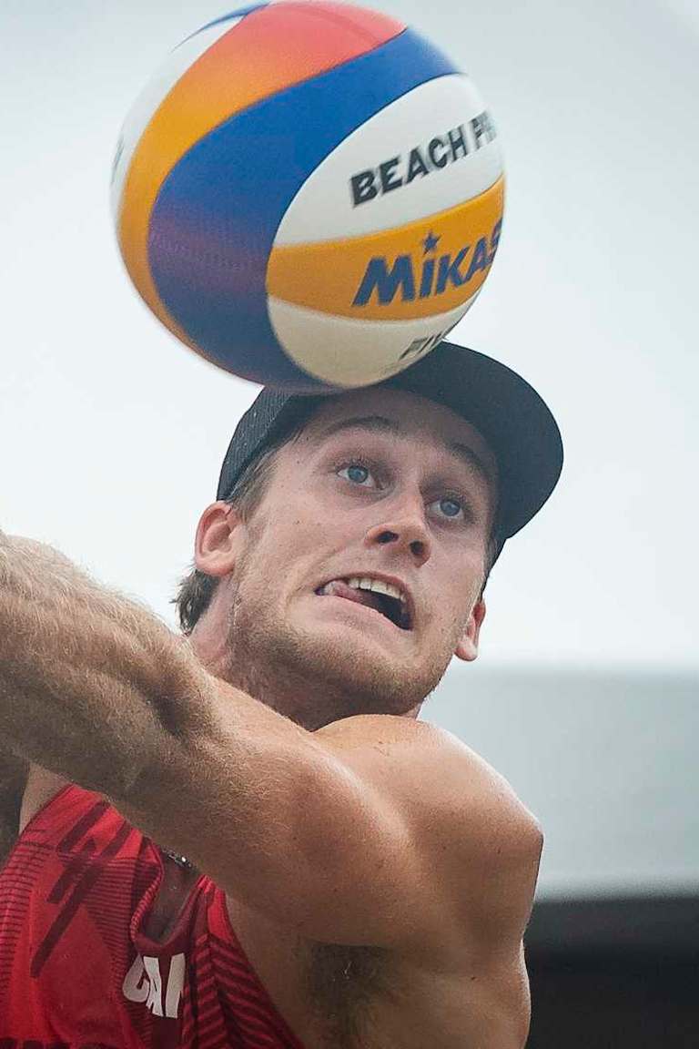 Canada’s Rivest & Licht push through to Tlaxcala main draw with two qualification wins