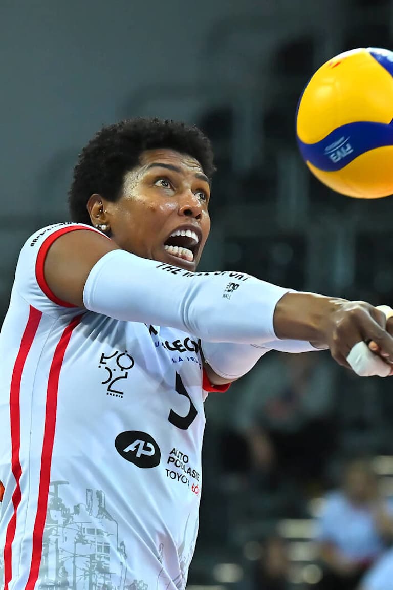 Time de brasileiras perde para o líder da Liga Polonesa