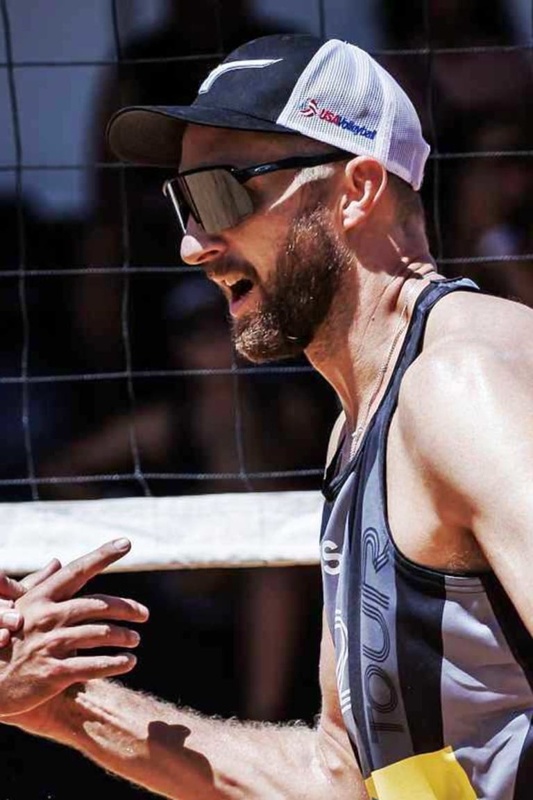 Crabb & Brunner take lead in US race for Olympic spots