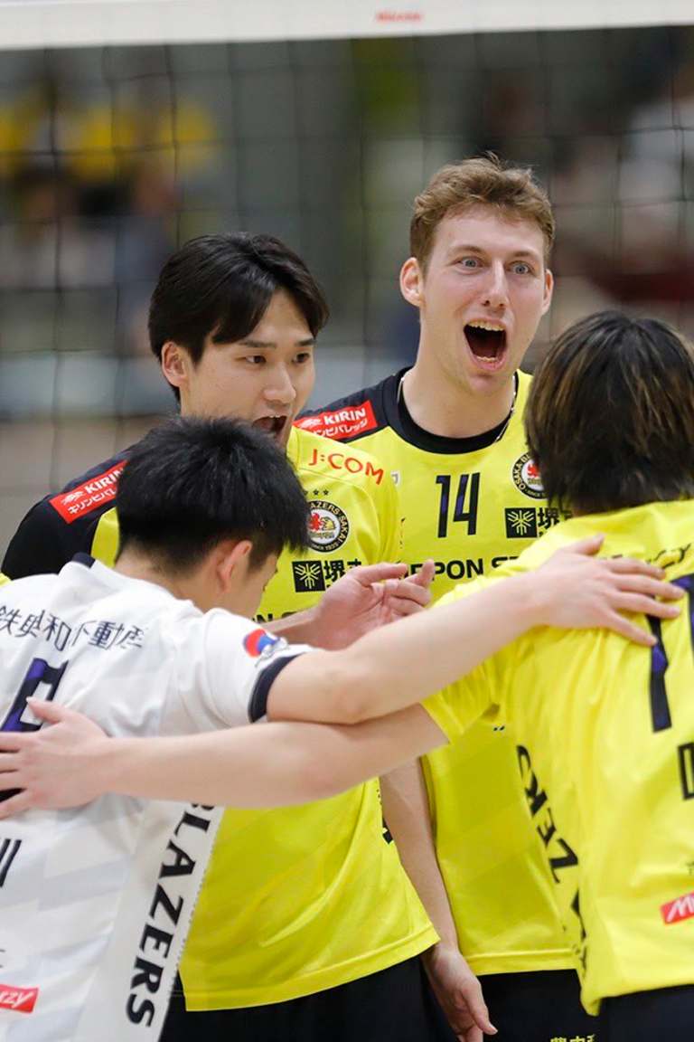 Sakai Blazers master two upsets of Tokyo in Japan