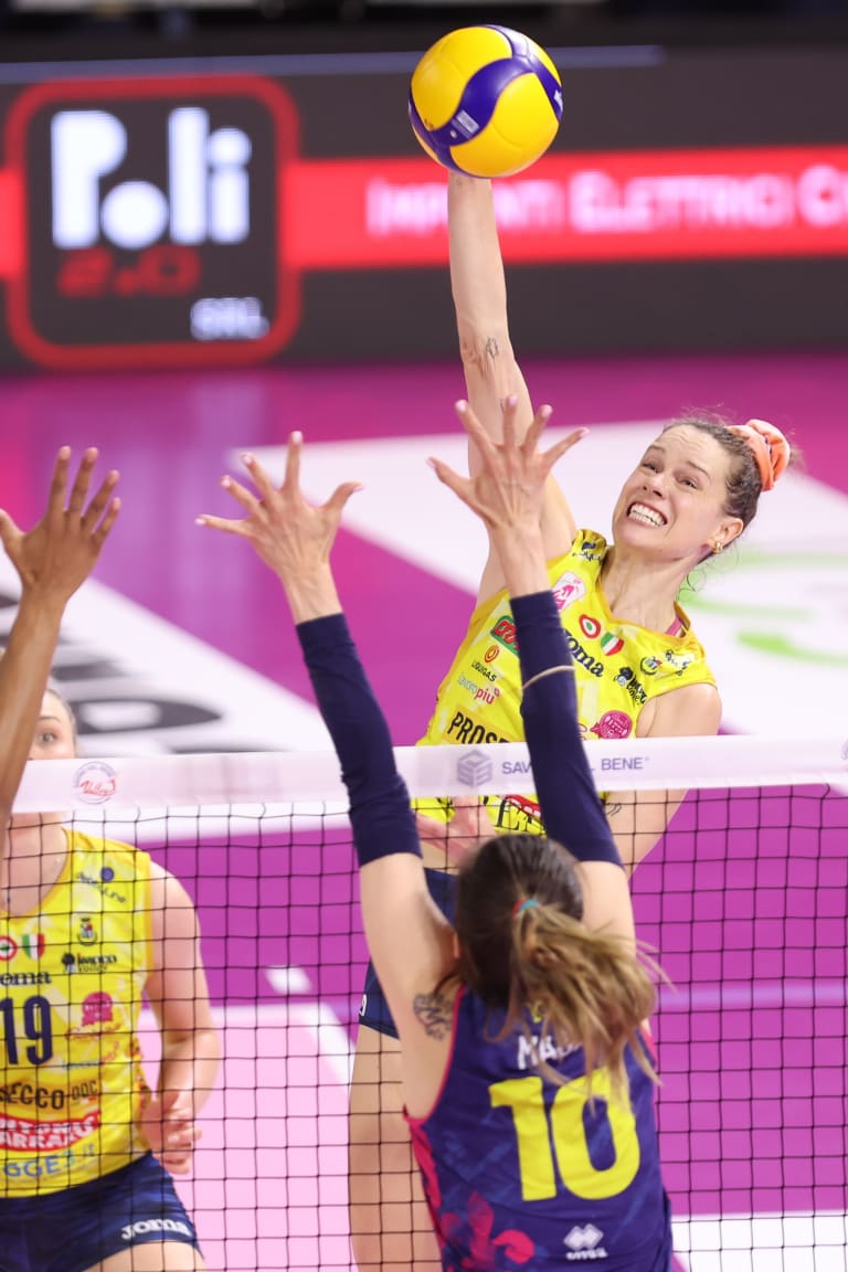 Playoff Lega Serie A Femminile, gara -2 finali: Conegliano pareggia i conti, mercoledì si gioca per riaprire la serie