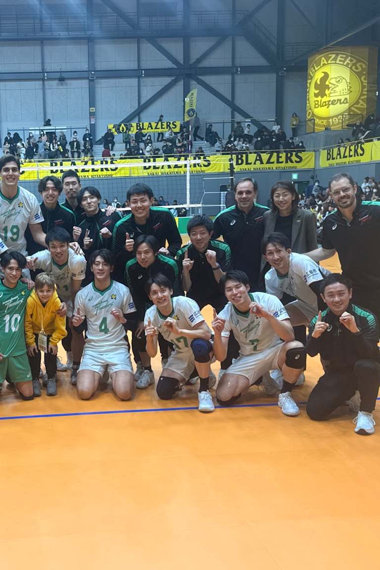 Felipe Roque faz 45 pontos e brilha na rodada no Japão