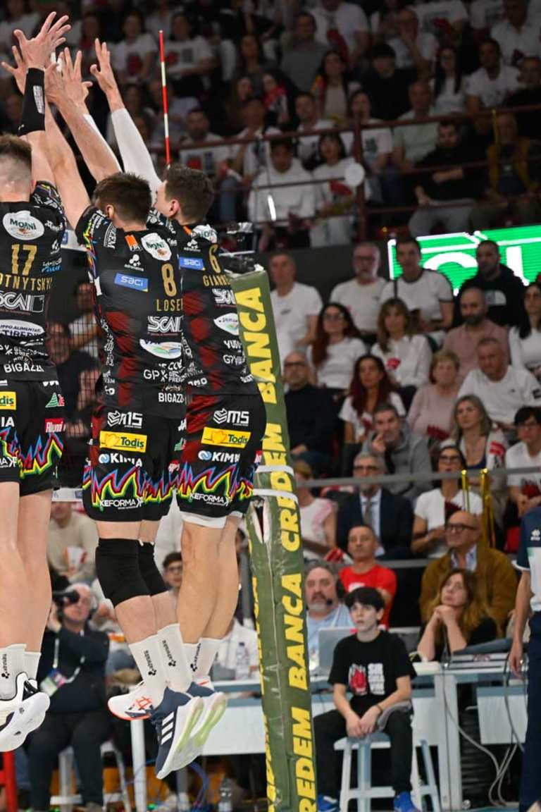 Playoff di Superlega 2024/2025, risultati e tabellini di gara -3 di semifinali: Trento in finale, Lube ancora viva · Pallavolo maschile