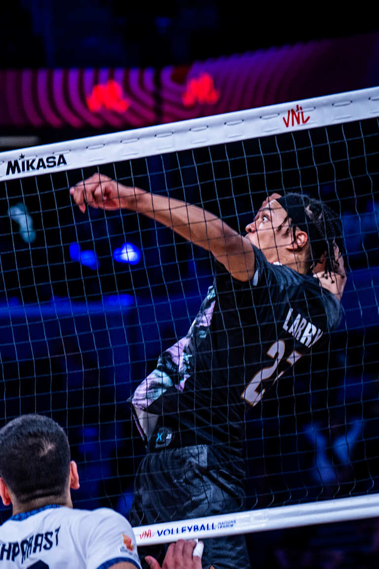 Japan survive five-set battle with Iran to stay unbeaten and top VNL table