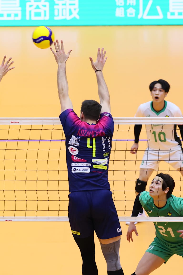 Sixth-placed Tokyo against fifth-placed Hiroshima on Friday and Saturday in Japan