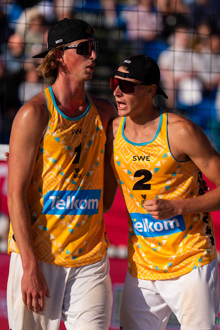 Holting Nilsson & Andersson for the first time in top three of the world