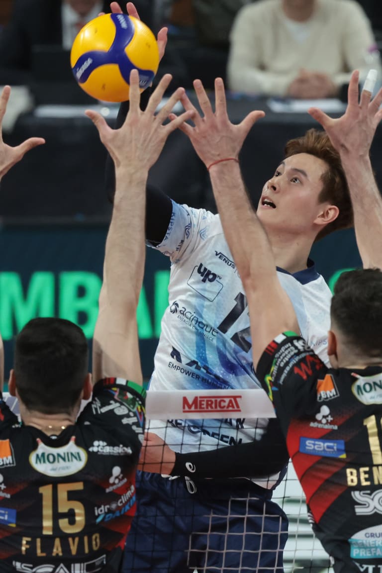 Superlega, gara -1 finali: buona la prima per Perugia