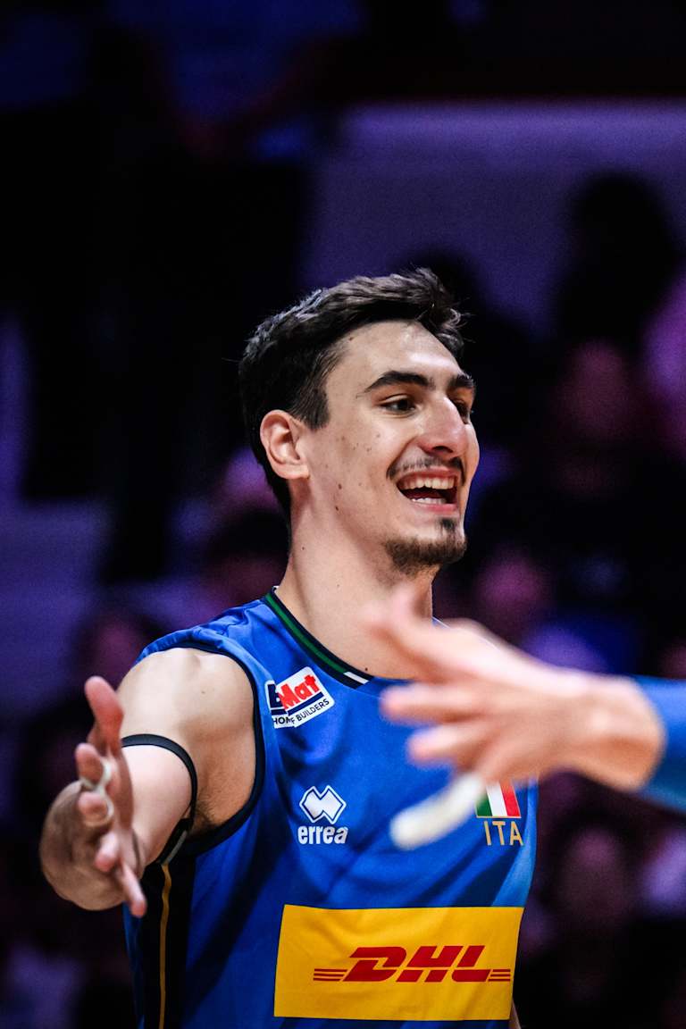 First semifinal spot goes to Italy