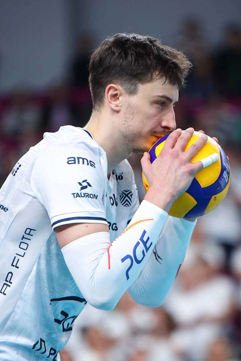 Titanic clash between Projekt and SKRA to get PlusLiga weekend underway on Friday