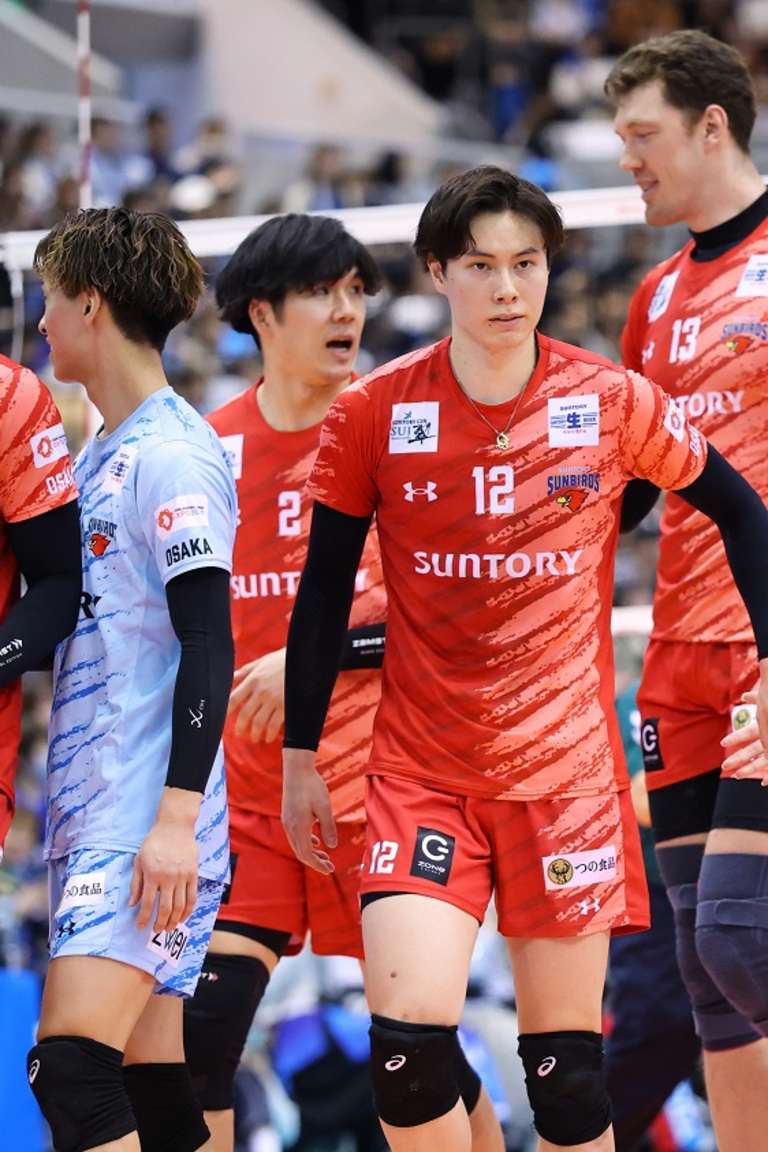 Mercury rising in Japan as star-studded semifinals about to serve off