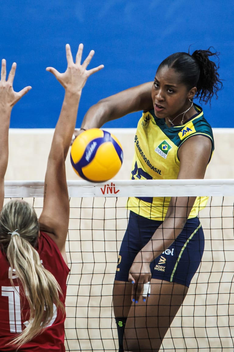 Ana Cristina back with a bang as Brazil top Canada