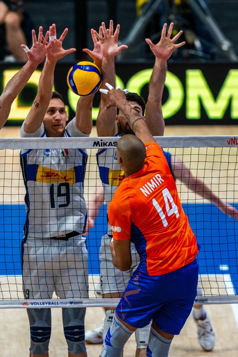 Italy stop Nimir and finish Week 2 at the top of the standings