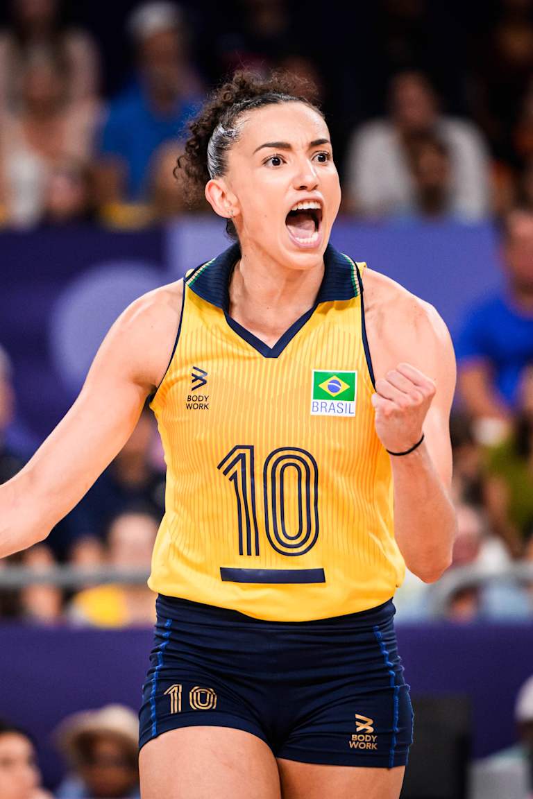 Brazil get back on Japan and move on to the quarterfinals