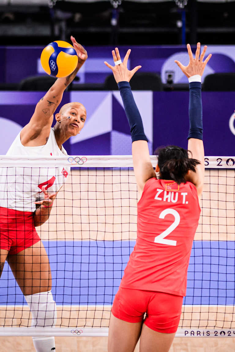 Vargas carries Türkiye to their first Olympic semifinal with 42 points