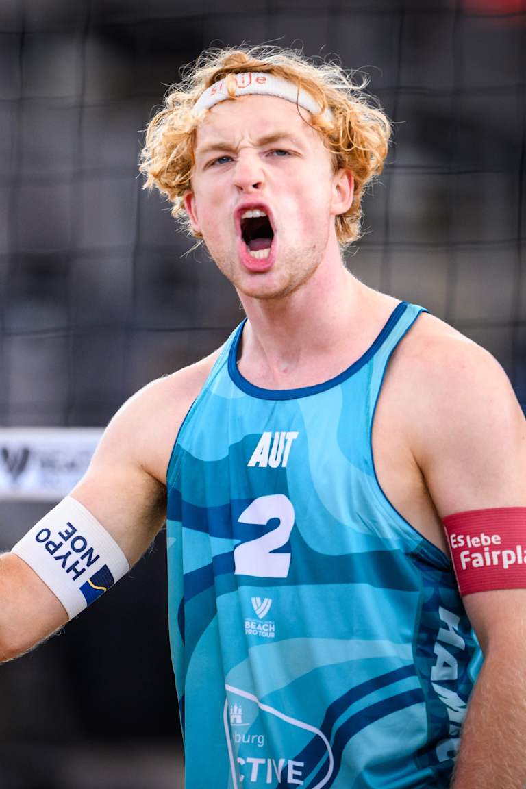 Austrian young guns overcome Hamburg qualifier