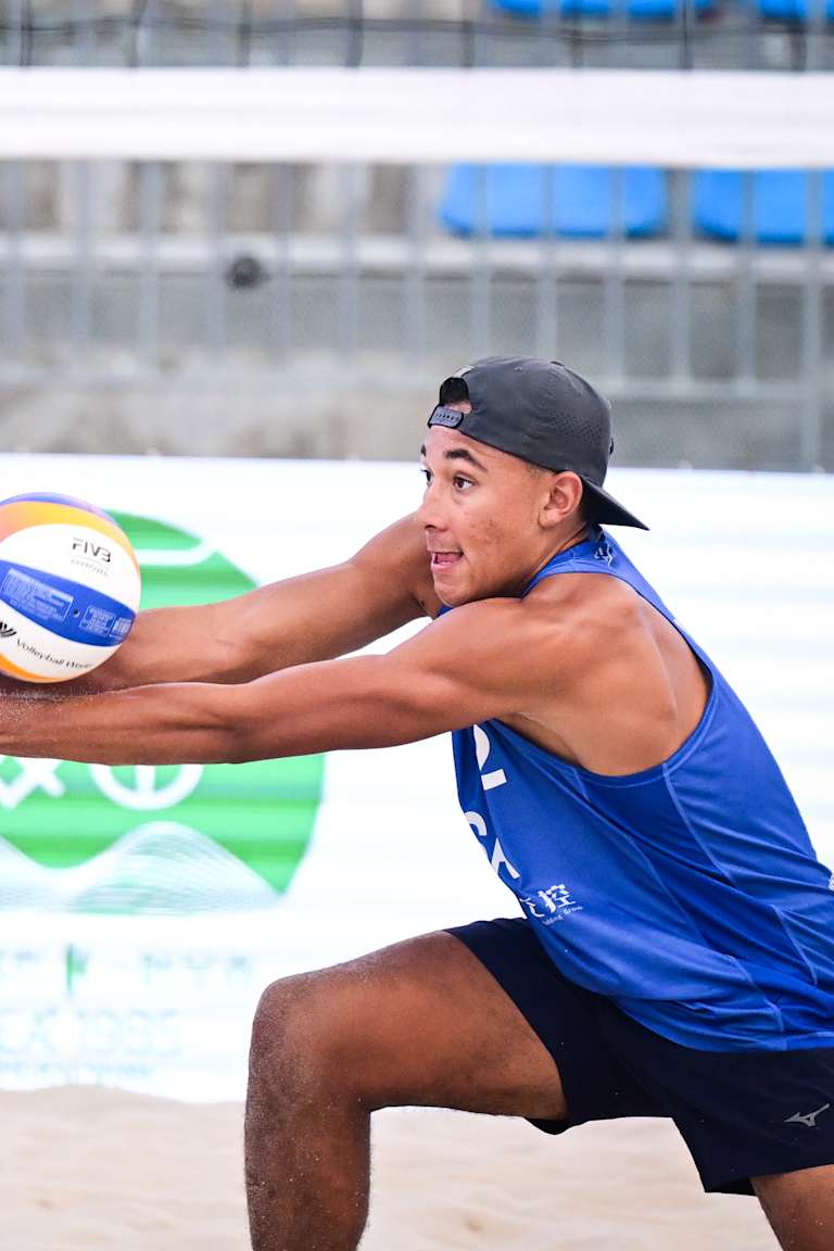 American men and women overcome the qualifier in Shangluo