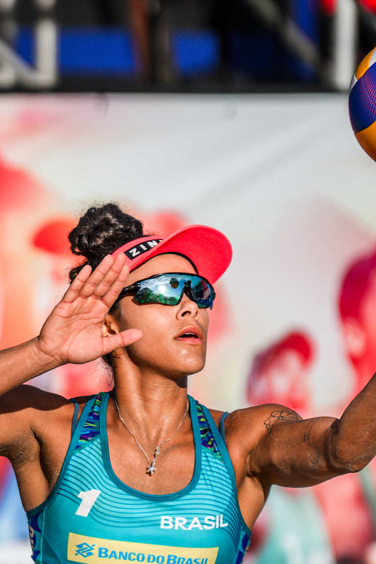 Thainara & Elize Maia win two tie-breakers to push through to Rio main draw