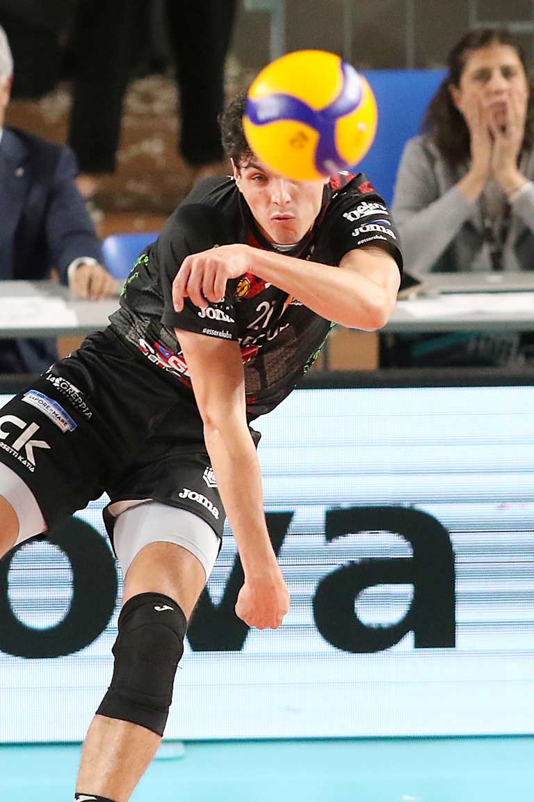 Lube stun Gas Sales with first defeat, Sir back to top