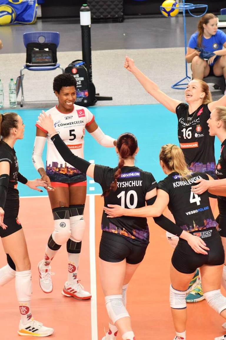 Brasileiras se enfrentam pela ponta na Polônia