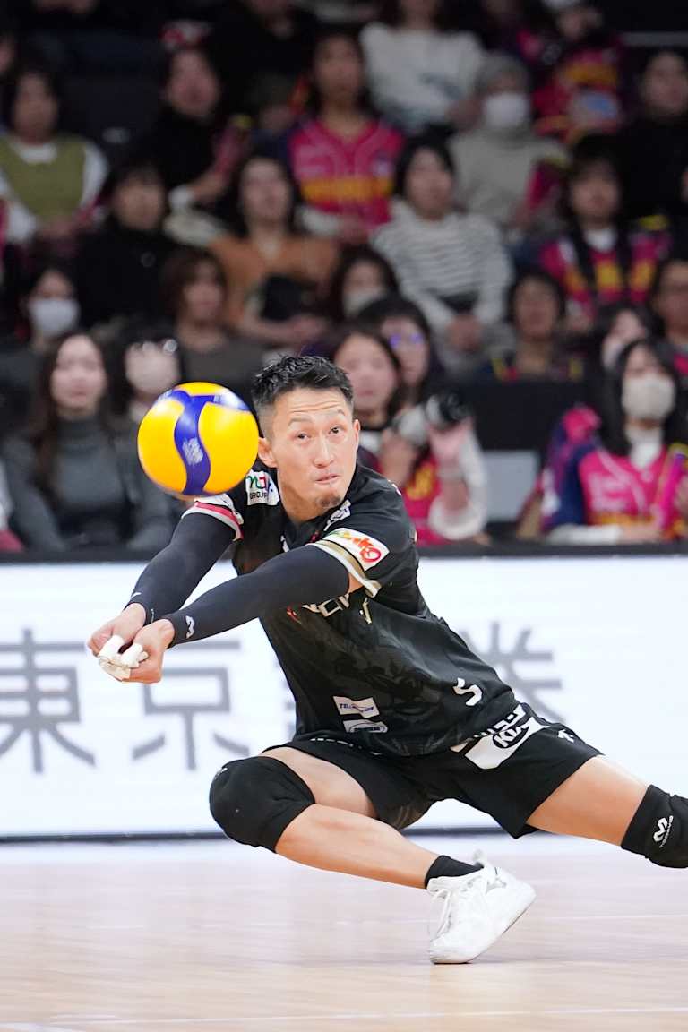 Nagoya v Suntory highlights weekend in Japan